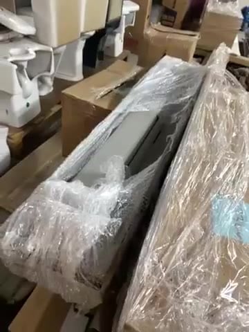 Estação de trabalho para 8 lugares, com 2 posições com elevação automática e cachepot - DESMONTADAE NÃO ACOMPANHA GAVETEIROS - vídeo 4